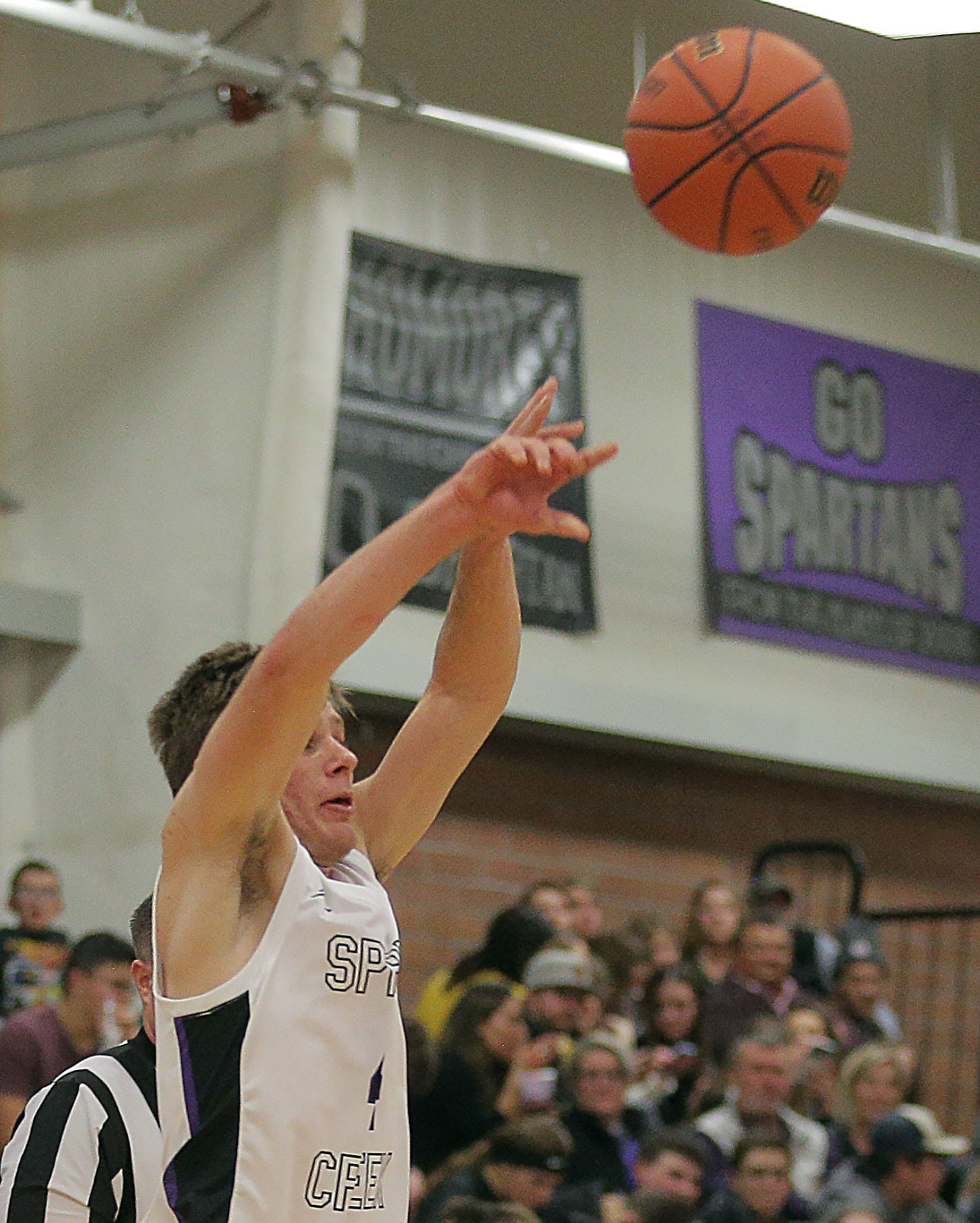 Truckee at Spring Creek Boys Basketball (26).jpg